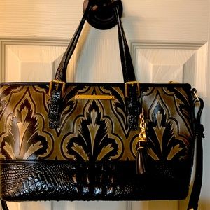 Brahmin purse EUC